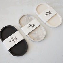 Afbeelding in Gallery-weergave laden, StylingTray Oval Black