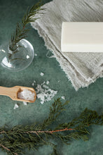 Afbeelding in Gallery-weergave laden, GREEN CONCRETE STYLINGBOARD