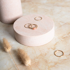 TAN MARBLE STYLINGBOARD